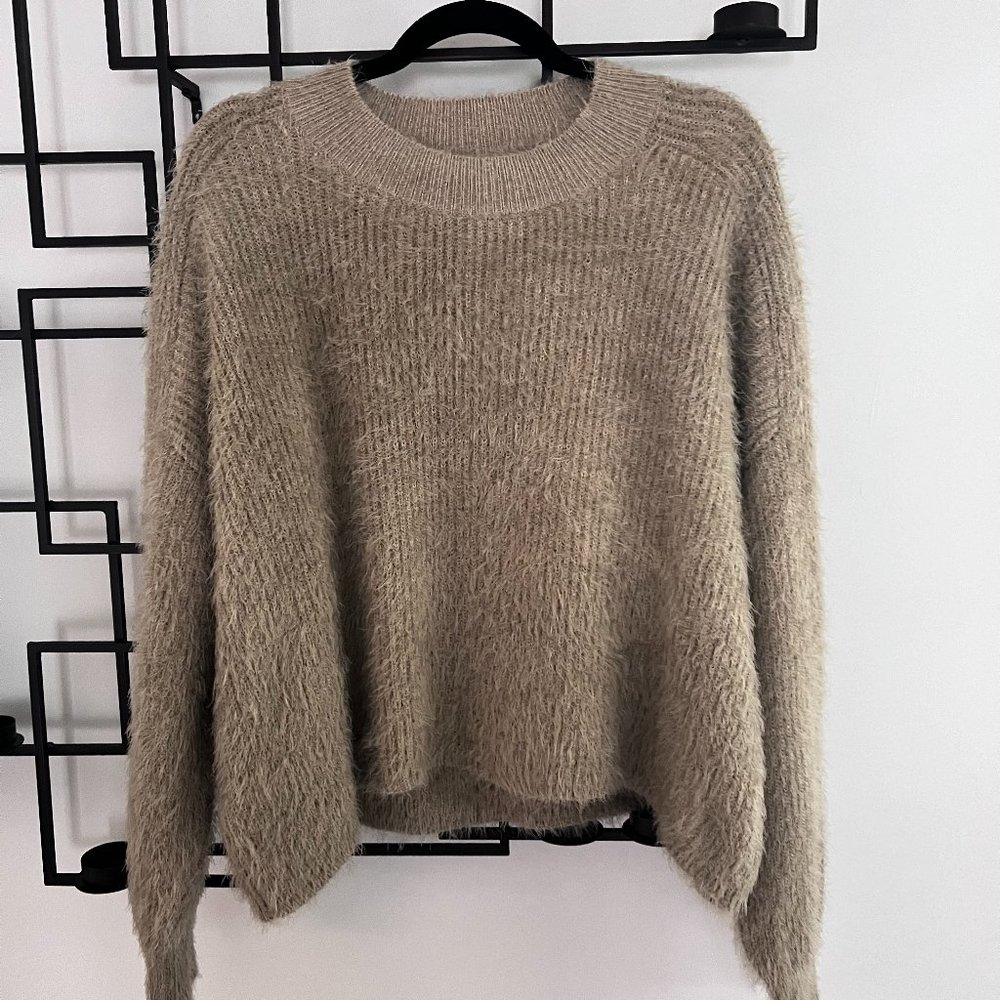 BCBGeneration Pullover Sweater (L)